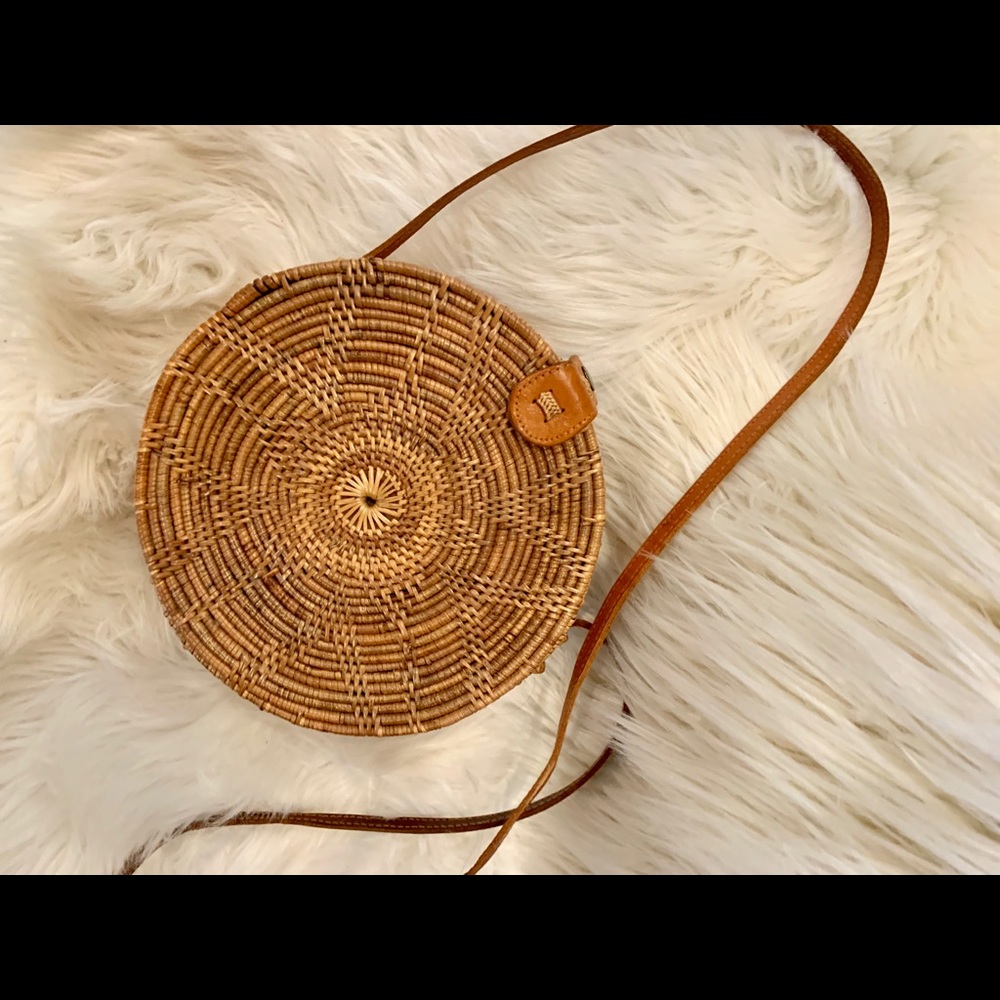 Rattan Woven circular bag